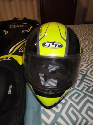 Mono, Casco y Botas Moto SHUA