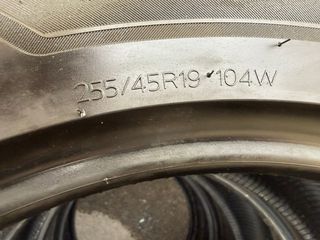 Neumáticos Hankook 255/45/19 104W