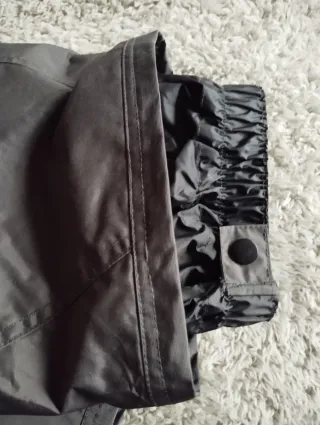 Cazadora marca Altea y pantalón esquí