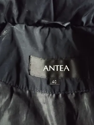 Cazadora marca Altea y pantalón esquí