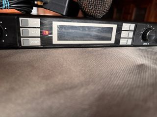 Micrófono Inalámbrico WVNGR WG-U663