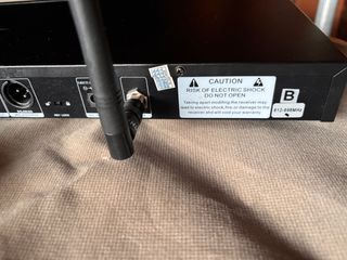 Micrófono Inalámbrico WVNGR WG-U663