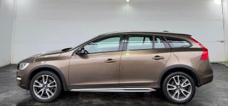 VOLVO V60 CROSS COUNTRY 2.0 D3 KINETIC AUTO 150CV