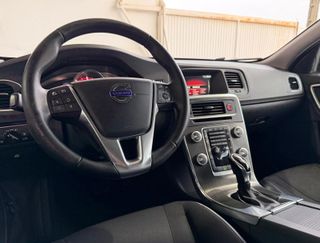 VOLVO V60 CROSS COUNTRY 2.0 D3 KINETIC AUTO 150CV