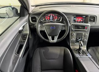 VOLVO V60 CROSS COUNTRY 2.0 D3 KINETIC AUTO 150CV