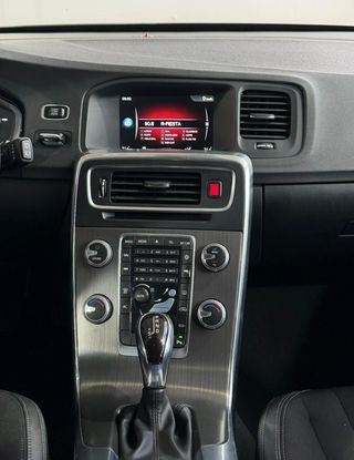 VOLVO V60 CROSS COUNTRY 2.0 D3 KINETIC AUTO 150CV