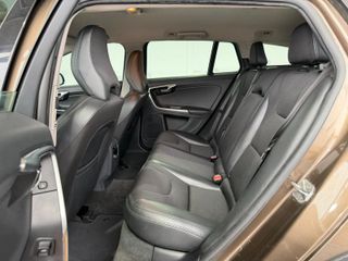 VOLVO V60 CROSS COUNTRY 2.0 D3 KINETIC AUTO 150CV