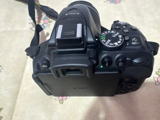 Cámara Nikon D5300 con objetivo 18-55mm VR