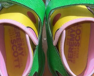 Sneakers altas coleccion Adidas X Jeremy Scott.