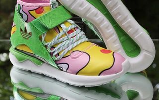 Sneakers altas coleccion Adidas X Jeremy Scott.