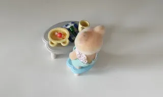 Hora del Desayuno: Bebé Oso+Accesorios Sylvanian