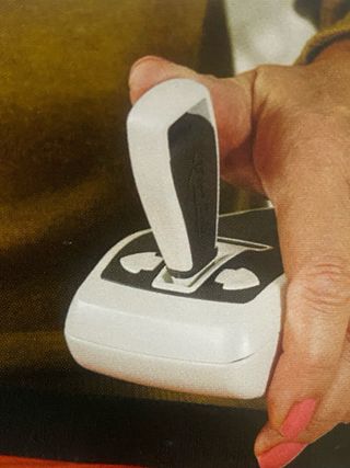 Salvaescaleras Eléctrico Recto Beige. Largo 5,75