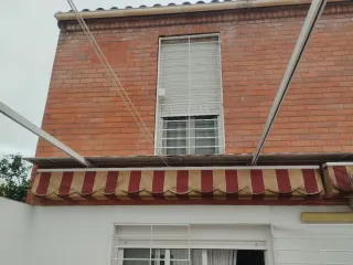 Toldo palillero metálico
