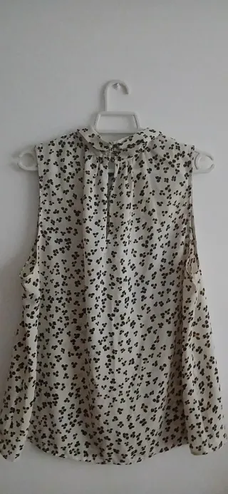 Blusa sin mangas de Trucco talla L