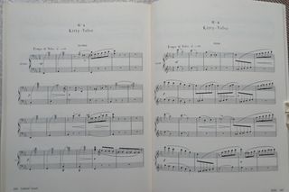 Piano a cuatro manos