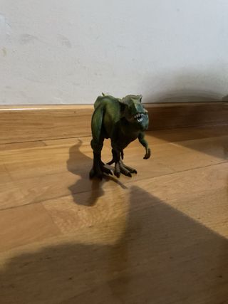 Dinosaurio de juguete
