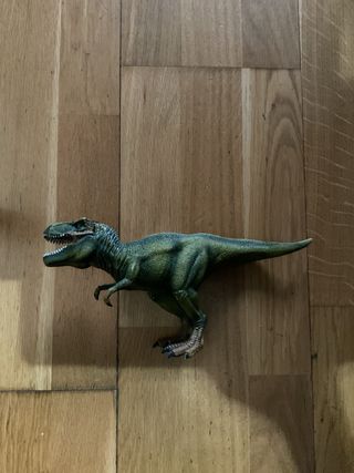 Dinosaurio de juguete