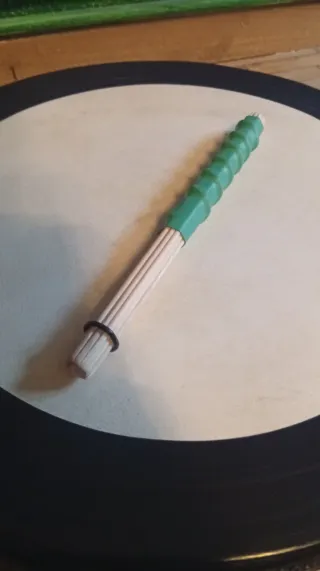 Baqueta bodhran verde