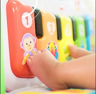 Gimnasio Bebé Fisher Price Piano Pataditas