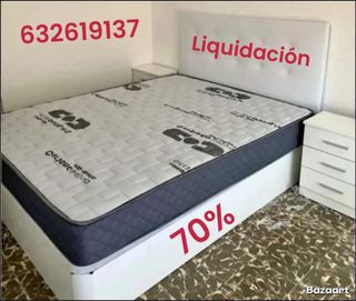 Liquidación: canapés y colchones armarios y sofass