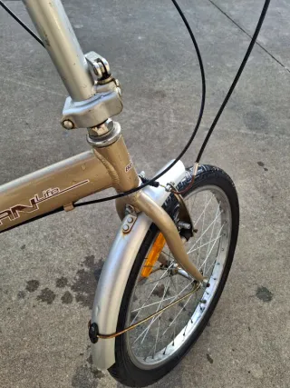 Bicicleta Plegable Urbana Dorada