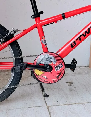 Bicicleta Infantil Roja B'TWIN de 20