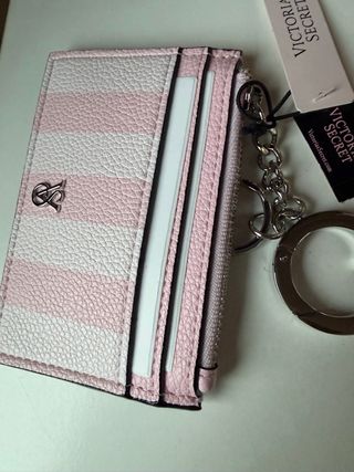 Tarjetero llavero de Victoria’s Secret Rayas Nuevo