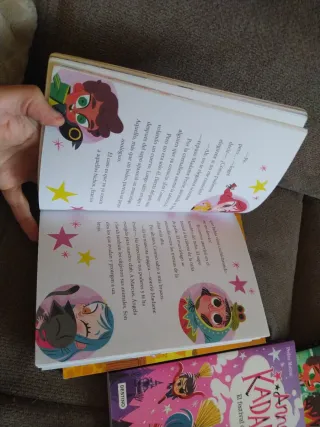 Anna Kadabra 1. El Club de la Luna Llena