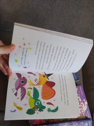 Anna Kadabra 1. El Club de la Luna Llena