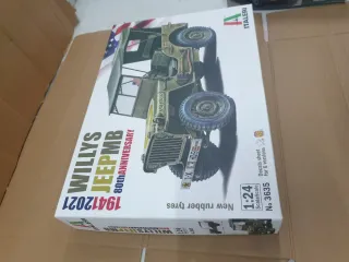 Maqueta Italeri Willys Jeep MB 1:24