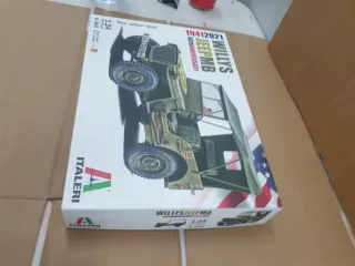 Maqueta Italeri Willys Jeep MB 1:24