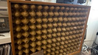 Paneles acústicos caseros con cartón alveolar (2)