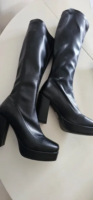 Botas Bershka Negras Talla 38