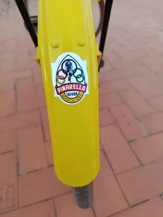 Bicicleta Pinarello Vintage Blanca y Amarilla