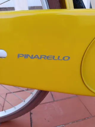 Bicicleta Pinarello Vintage Blanca y Amarilla