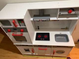 Cocinita de madera Lidl (PVP 110€ nueva)