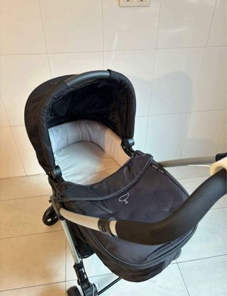 Carrito de bebé y capazo color negro, NUEVO.