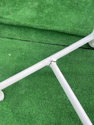 Perchero de pie blanco precio negociable