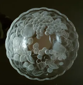 Frutero grande de cristal tallado