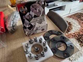 Porsche Boxster 987 distanziali 5mm + 10 bulloni