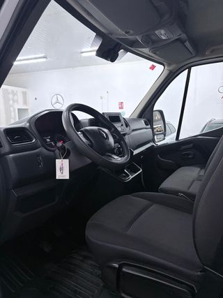 Renault Master 2.3DCI FURGON 3500 L3H3 135CV