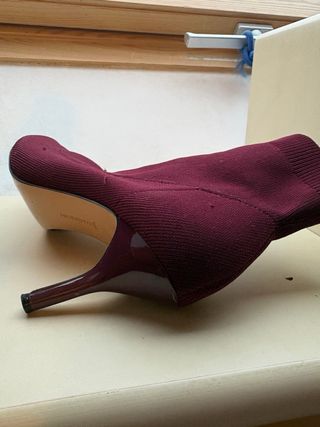 Botines elásticos granate