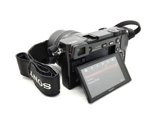 E1804803-0 Cámara Sony Alpha A6000 (ILCE-6000)