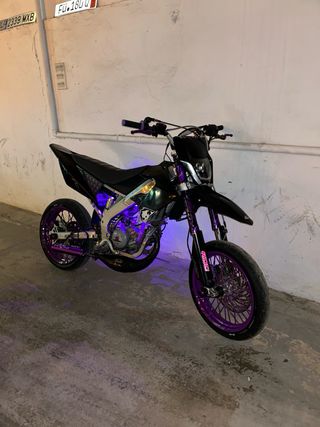 Derbi DRD Pro Supermotard Morada