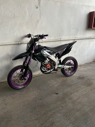 Derbi DRD Pro Supermotard Morada