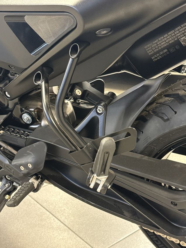 Husqvarna Vitpilen 801 2025 L