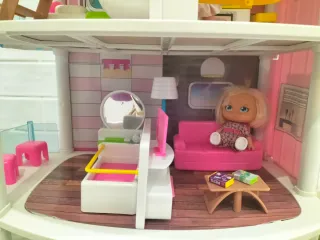 Casa Barriguitas Edificio Loco + 5 Barriguitas