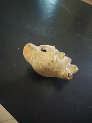 Lucerna romana vintage mui bien conservada