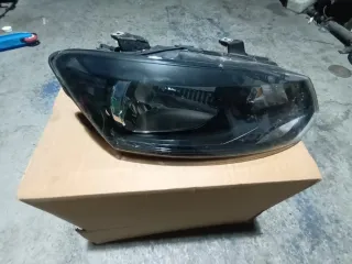 Faro delantero derecho VW Polo