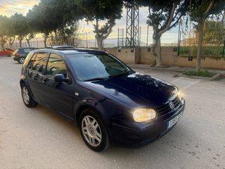 Volkswagen Golf 2002